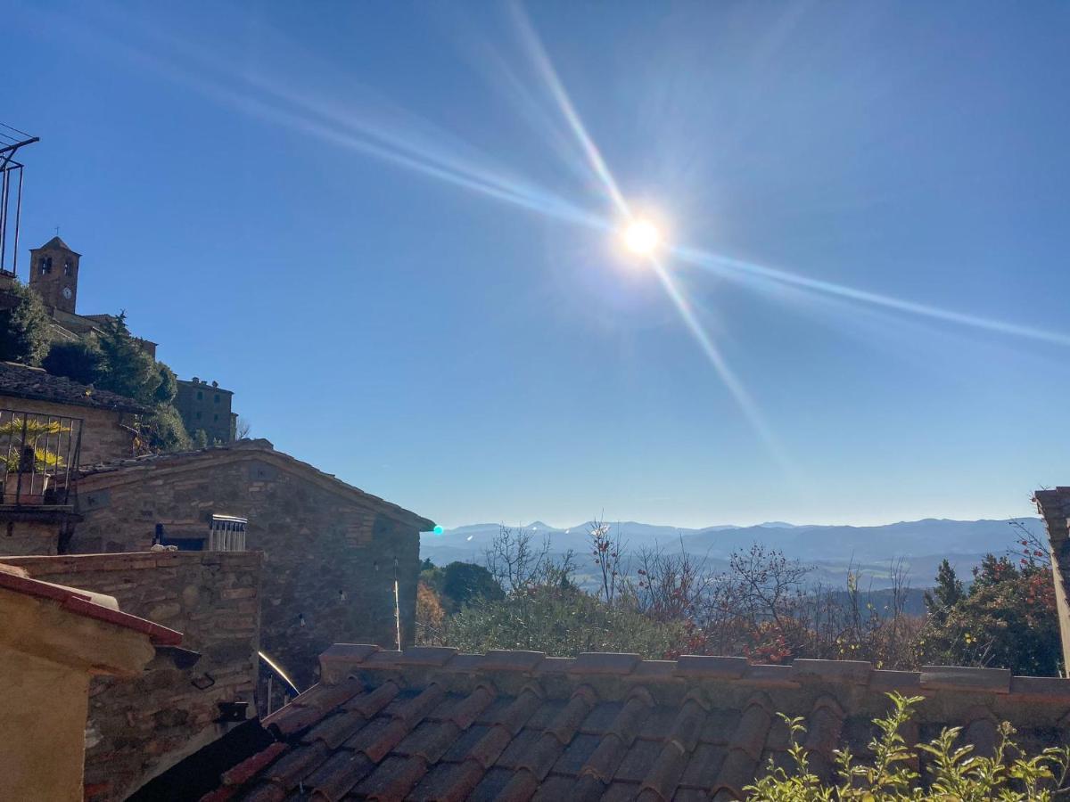 Agora Lägenhet Montecatini Val di Cecina Exteriör bild
