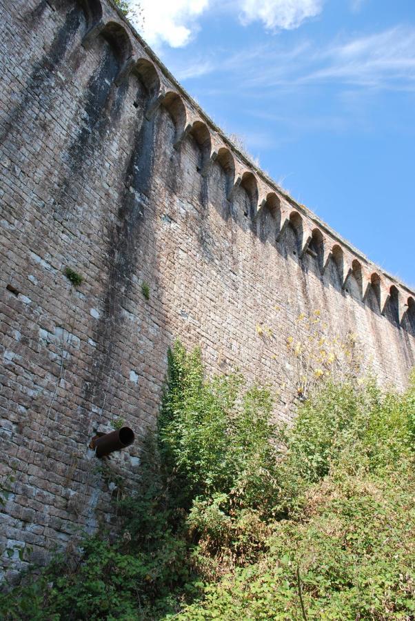 Agora Lägenhet Montecatini Val di Cecina Exteriör bild